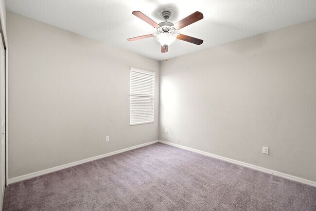 Building Photo - BEAUTIFUL Home For Rent in Cypress Creek!
