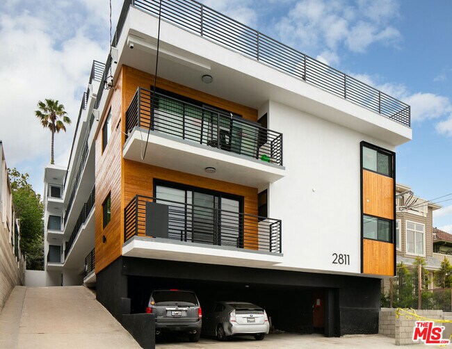 Building Photo - 2811 3rd St