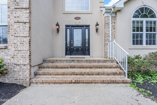 Building Photo - 1562 Priscilla Ct