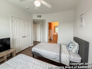 Building Photo - 6160 Eckhert Rd