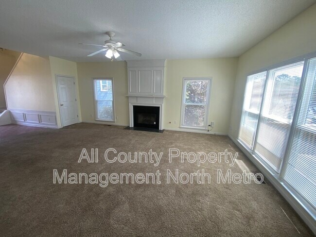Building Photo - 280 Leasingworth Way