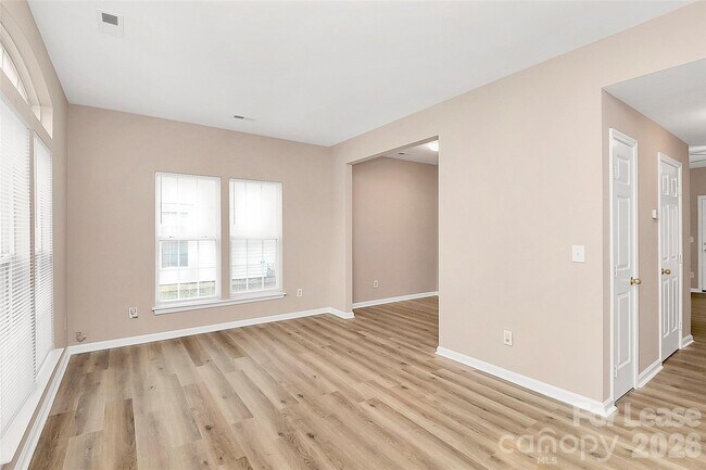 Building Photo - 12260 Jessica Pl