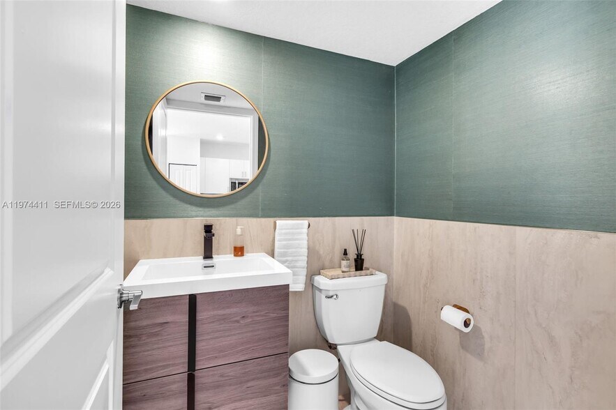 Building Photo - 11927 NW 46th St