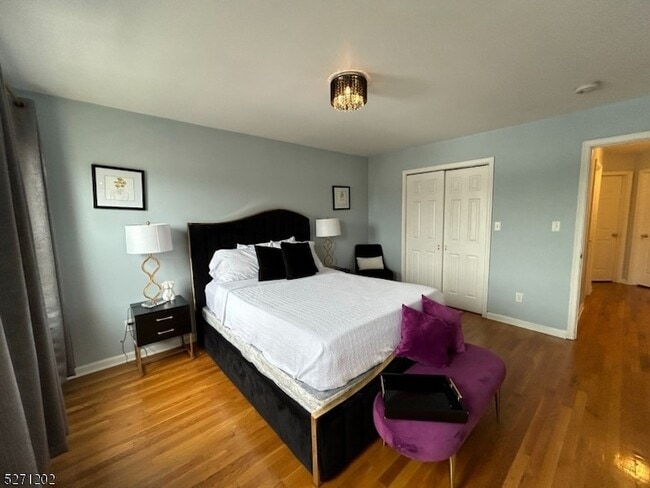 Building Photo - 29 Madonna Pl