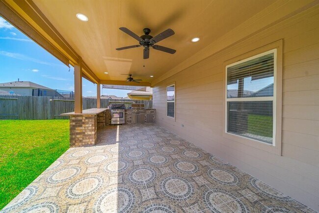 Building Photo - 5515 Peralta Mills Way