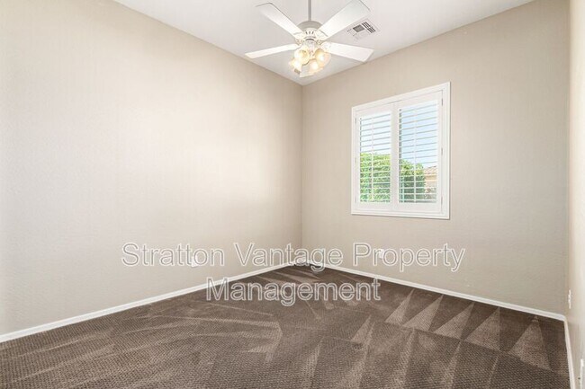 Building Photo - 21004 E Sunset Dr