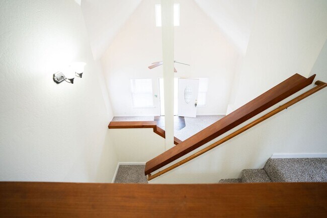 Building Photo - 2970 Janes Creek Dr
