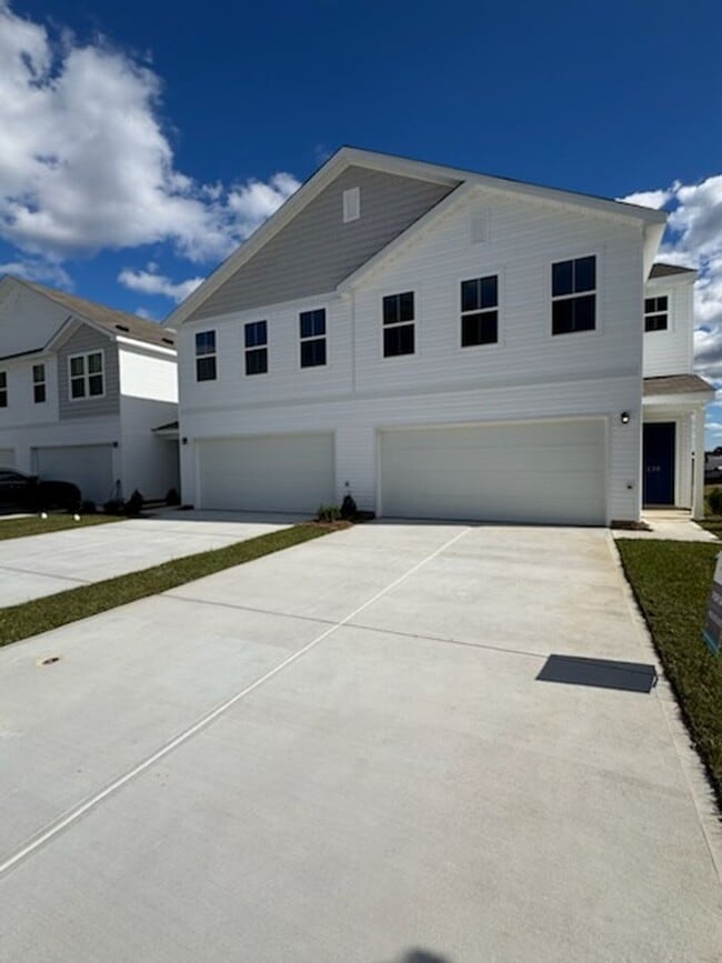 Building Photo - New Construction Townhomes 3BR/2.5BA