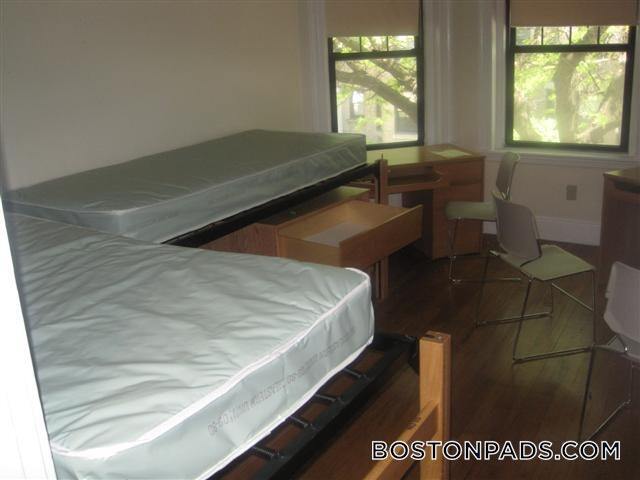 Building Photo - 115 St Stephen St