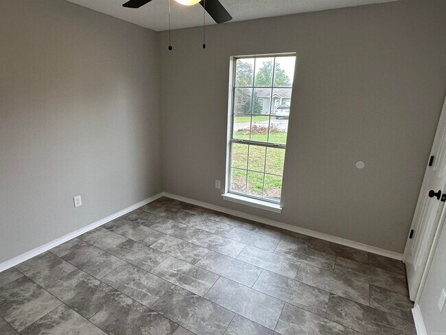 Building Photo - 14025 Cottontail Ln