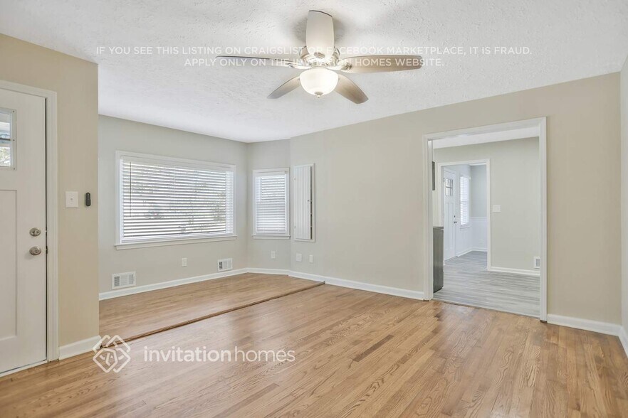 Building Photo - 8510 Dawn Ave