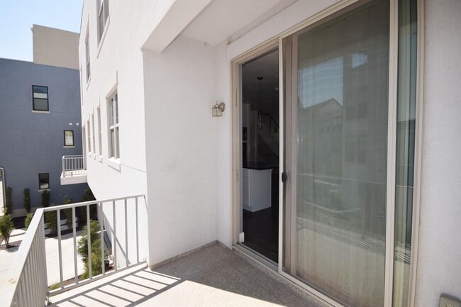 Building Photo - 4517 Daybreak Rim Way