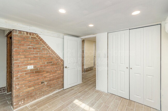 Building Photo - 1700 14th St S