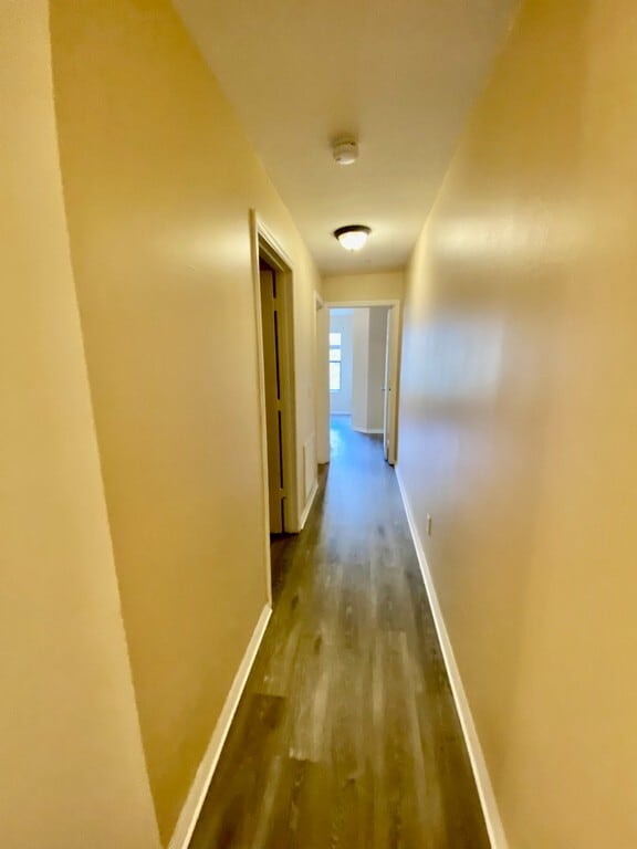 Building Photo - 6037 Scotchwood Gln