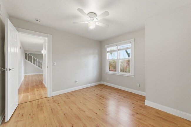 Building Photo - 1901 Spencer St