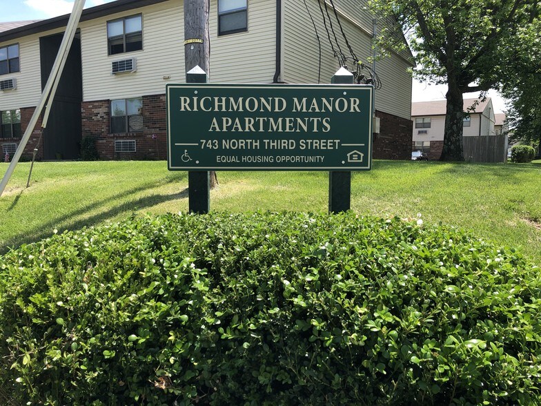 Richmond Manor Apts WAIT LIST Section 8 743 N 3rd St Richmond KY