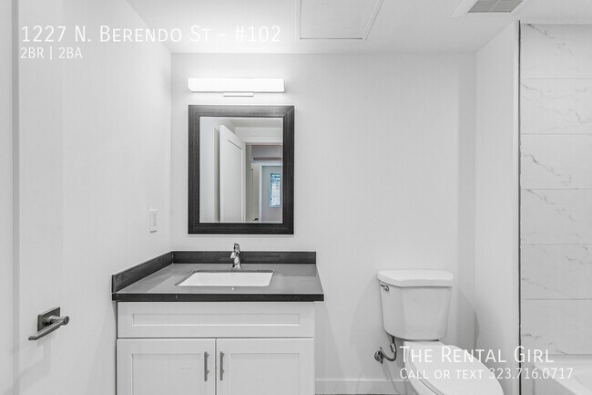 Building Photo - 1227 N Berendo St