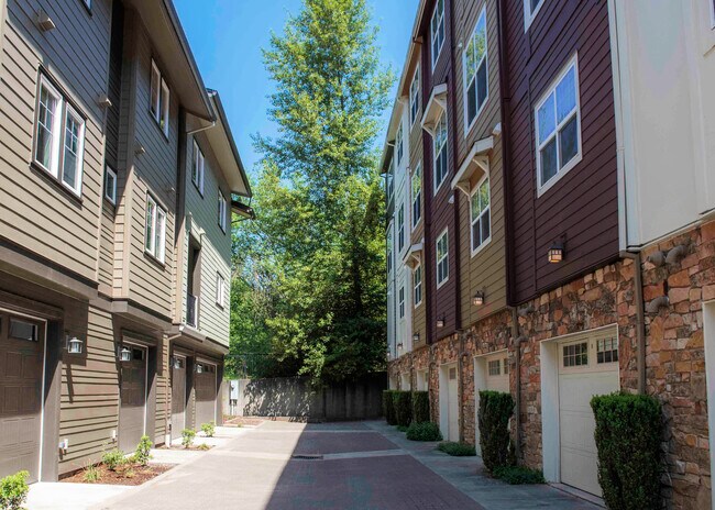 Building Photo - 12003 SE High Creek Rd