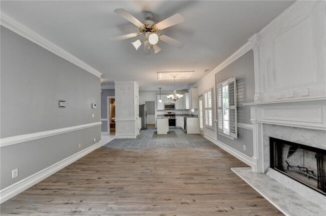 Building Photo - 2072 Fairport Way