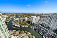 Building Photo - 347 N New River Dr E