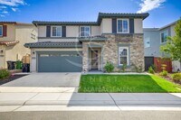 Building Photo - ~~!!$500 off your first months rent!!~~ Home in the heart of Twelve Bridges Village!