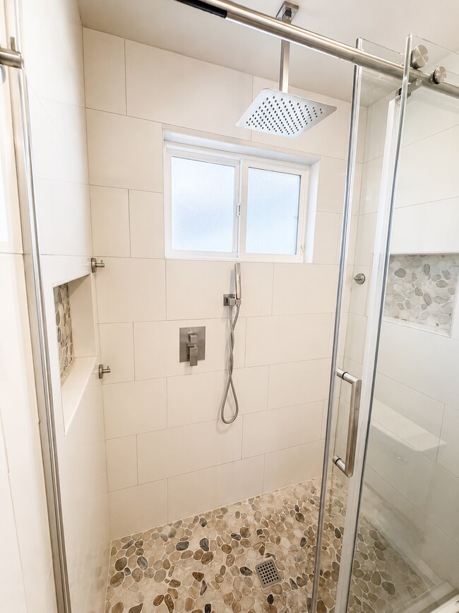Building Photo - EV Charging Station.  Solar savings. Beautifully Updated Home with Designer Flooring, Upgraded Ki...