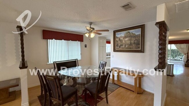 Building Photo - 13629 Sea Gull Dr