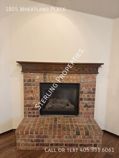 Building Photo - 1805 Wheatland Pl