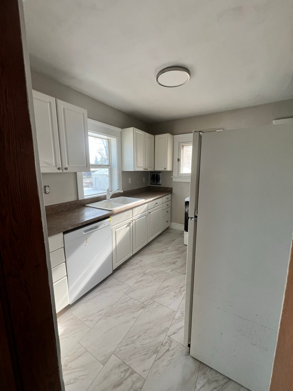 Building Photo - 101 W Palmer Ave