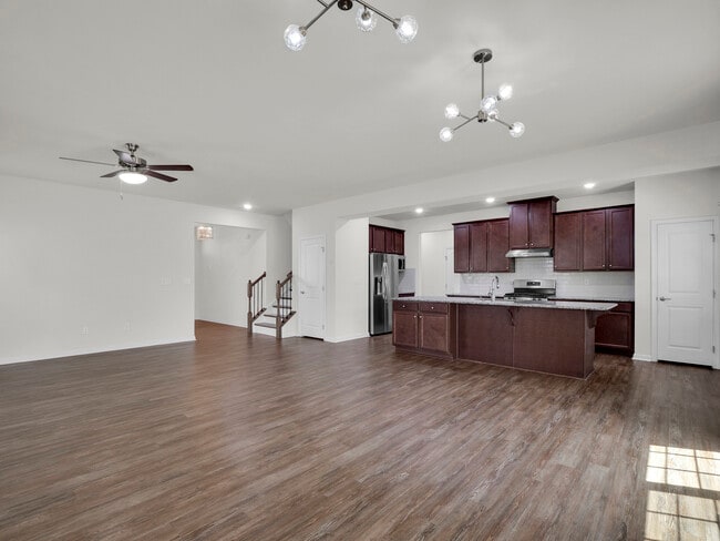 Building Photo - 7023 Waterwheel St SW