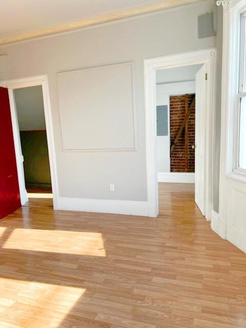 Building Photo - 404 67th St