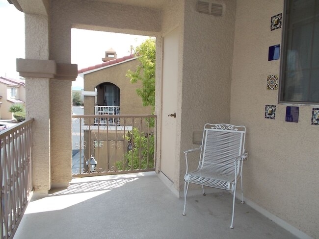 Building Photo - 7295 Diamond Canyon Ln