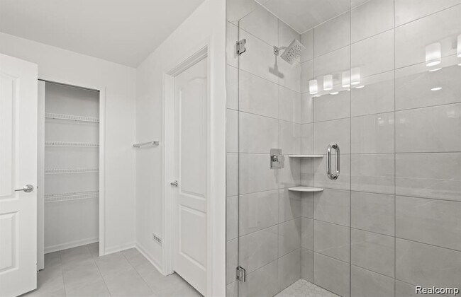Building Photo - 5570 E Spaniel Dr