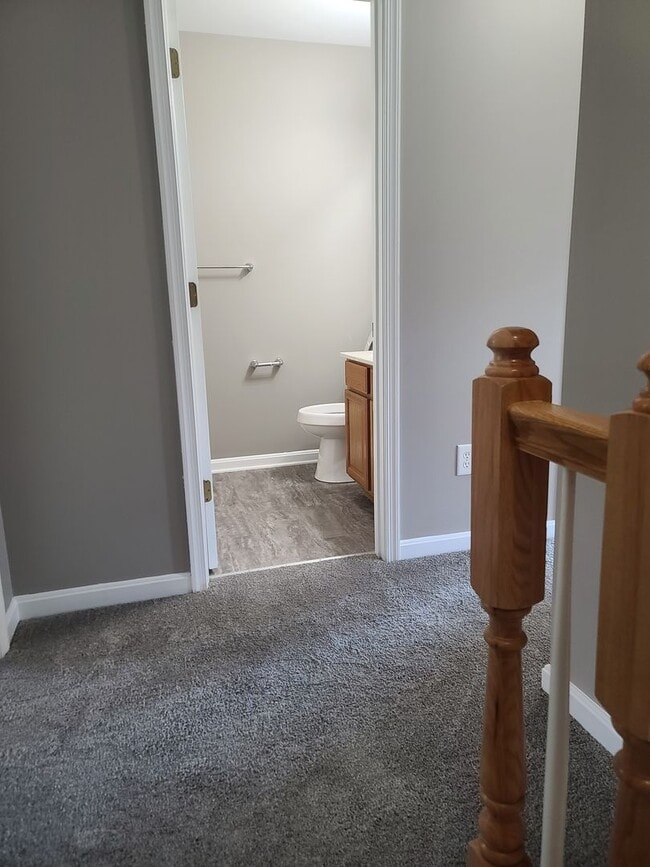 Building Photo - 3 Bedroom Townhouse for Rent in Waynesboro!