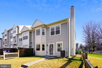 Building Photo - 14324 S Shore Ct