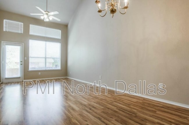 Building Photo - 7001 Van Gogh Dr