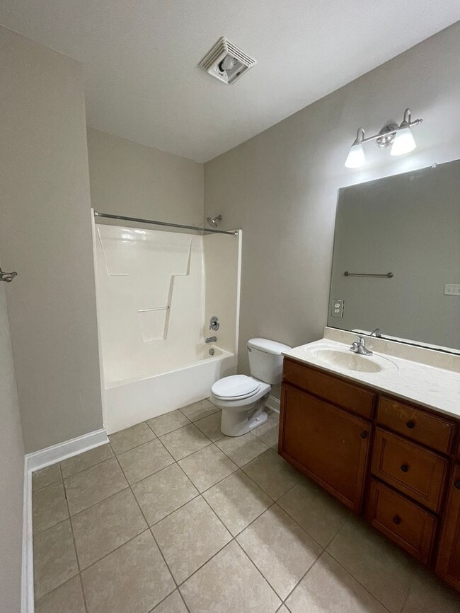 Building Photo - 6776 Flat Rock Rd