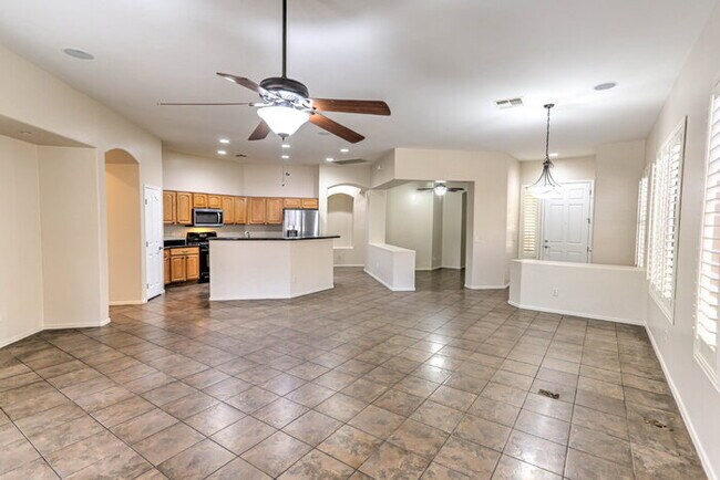 Building Photo - Rancho Sahuarita Gated Community