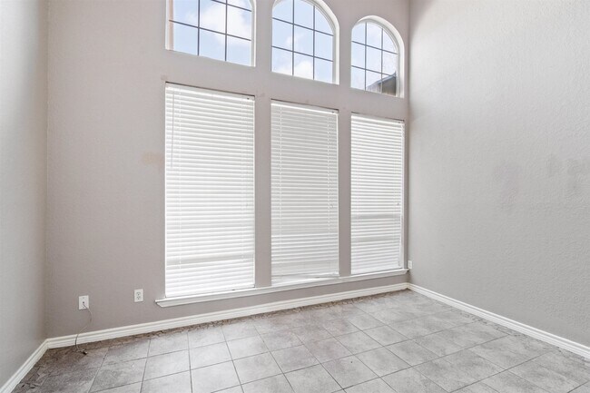 Building Photo - 105 Covey Ridge Dr