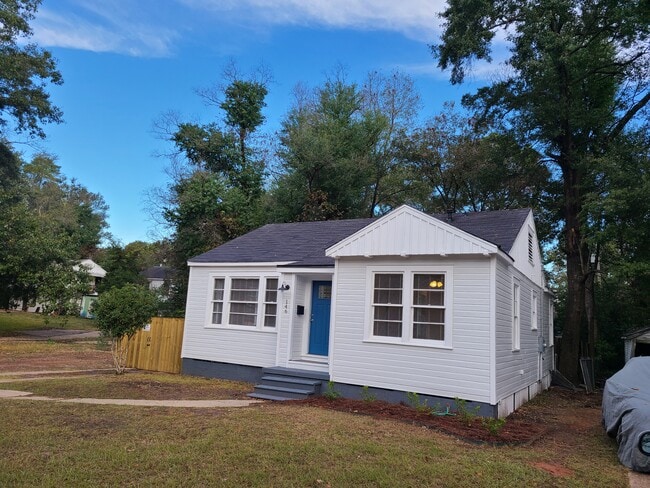 Building Photo - 146 E Boulevard St