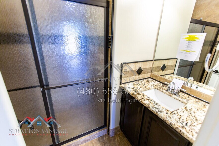 Building Photo - 4721 E Casitas Del Rio Dr
