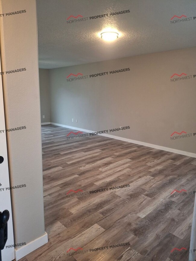 Building Photo - STATUS:  *PENDING APPLICATION* R310 | $2395.00