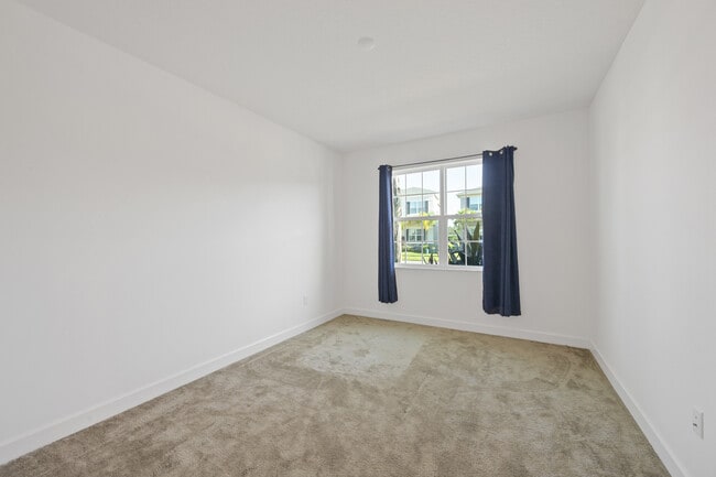 Building Photo - Tamarind Grove Lane