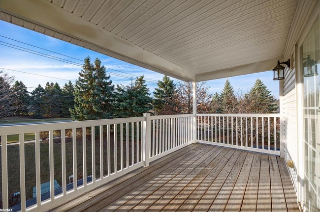 Building Photo - 14230 Moravian Manor Cir