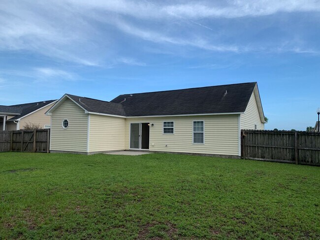 Building Photo - 6943 Newbury Way