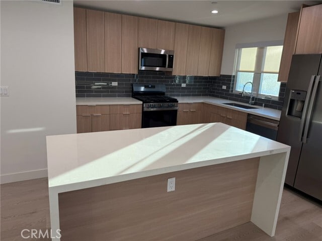 Building Photo - 5972 Jamieson Ave