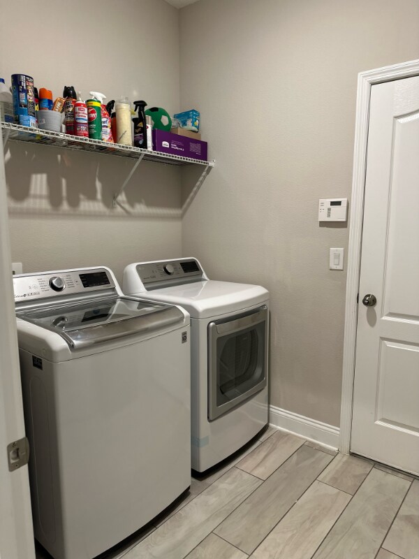 Building Photo - 5350 Costa Del Sol Dr