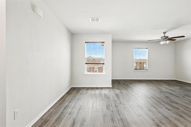Building Photo - 507 Goldenrod Ln