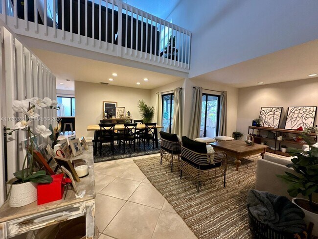 Building Photo - 2089 Augusta