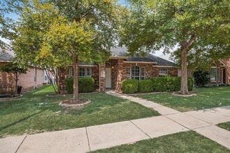 Building Photo - 1408 Heather Brook Dr